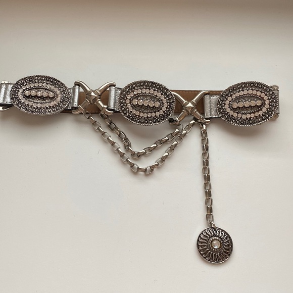 Vintage silver western style belt with rhinestones